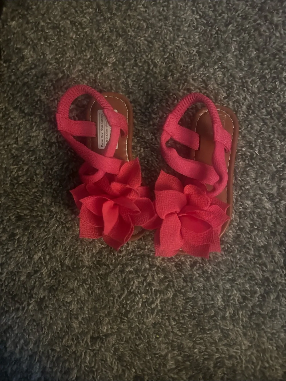 Girls pink Flower Strap Sandals - Kids Shoes
